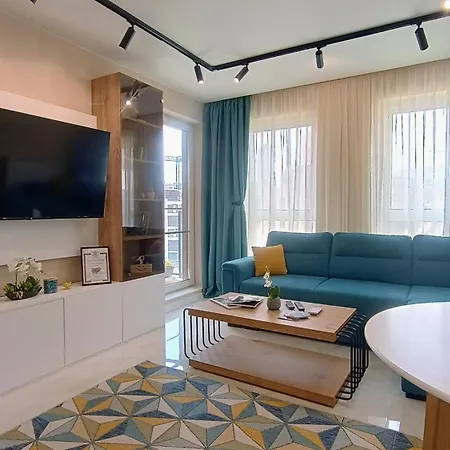Apartamento Oasis Near Airport, Iec, Metro Station By Keybox Sófia