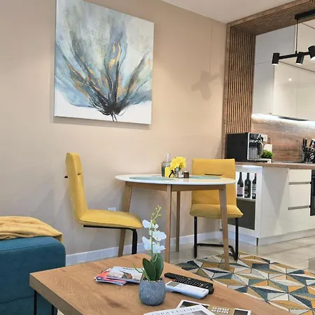 Apartament Oasis Near Airport, Iec, Metro Station By Keybox Sofia